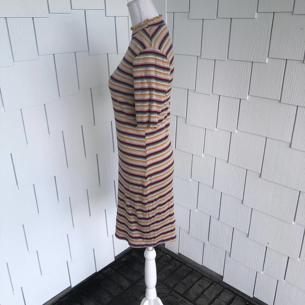 Socialite Women's Pink/Mustard Striped Lettuce Trim Mock Neck Bodycon Dress sz L - Picture 3 of 4